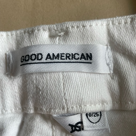 Good American white high waisted skinny jeans size 25 waist. - Picture 3 of 3